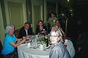 Mary Ann Carlton, Greg, Joan, Lynn, Dave & Denise Craik.jpg